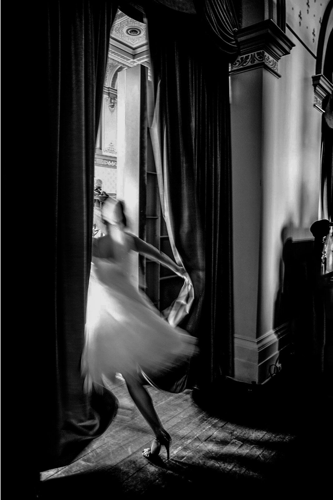 Backstage Ballet Signature