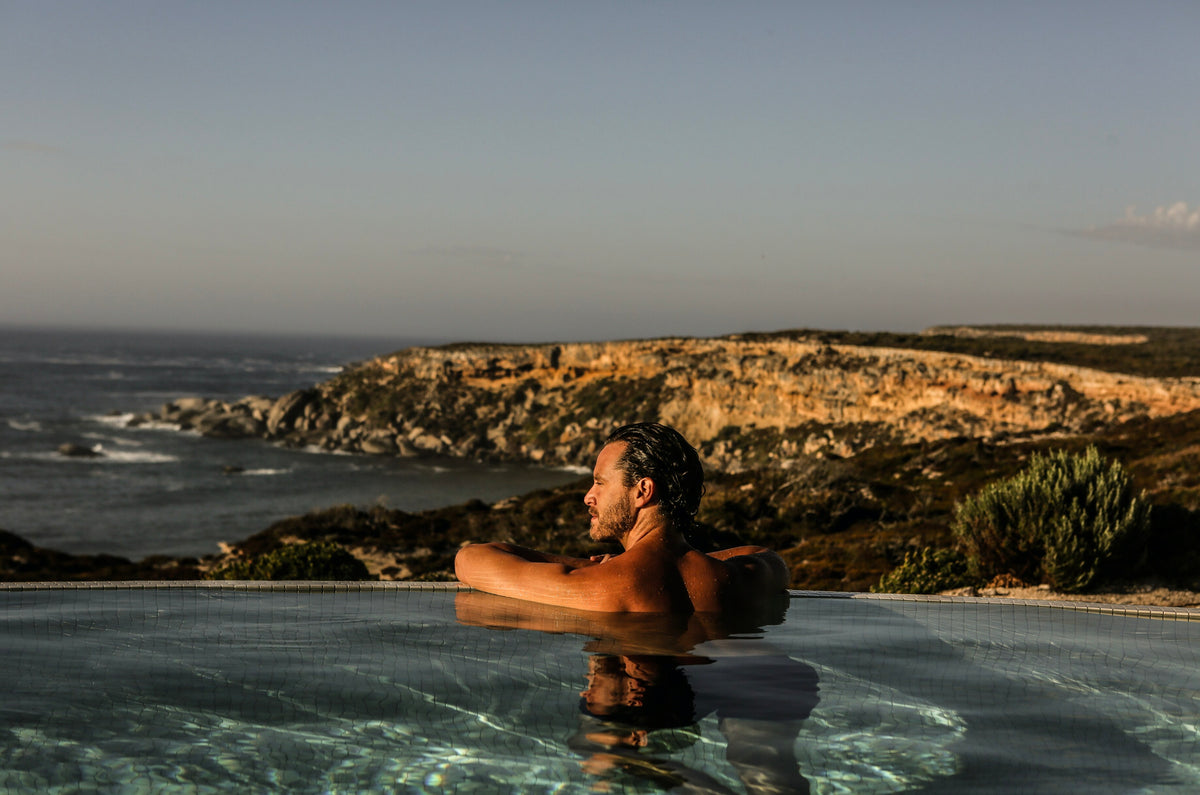 southern Ocean lodge 4 - fine art print by Julian Kingma